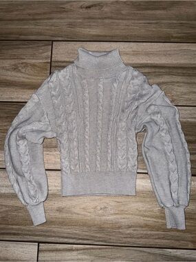Guess Turtleneck Cable Knit Sweater - Light Gray